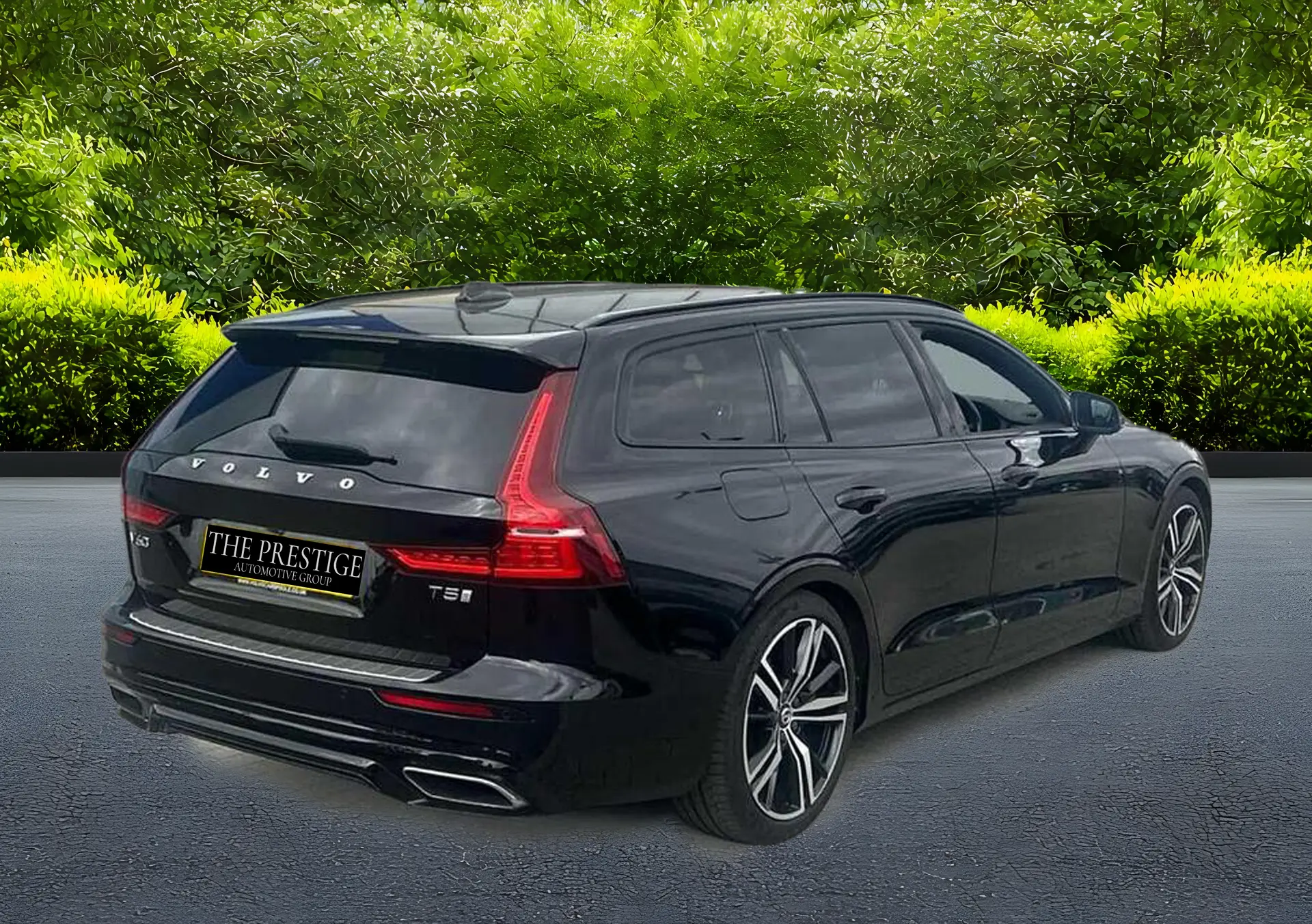 
								Volvo V60 2.0 T5 R-Design Pro Auto full									